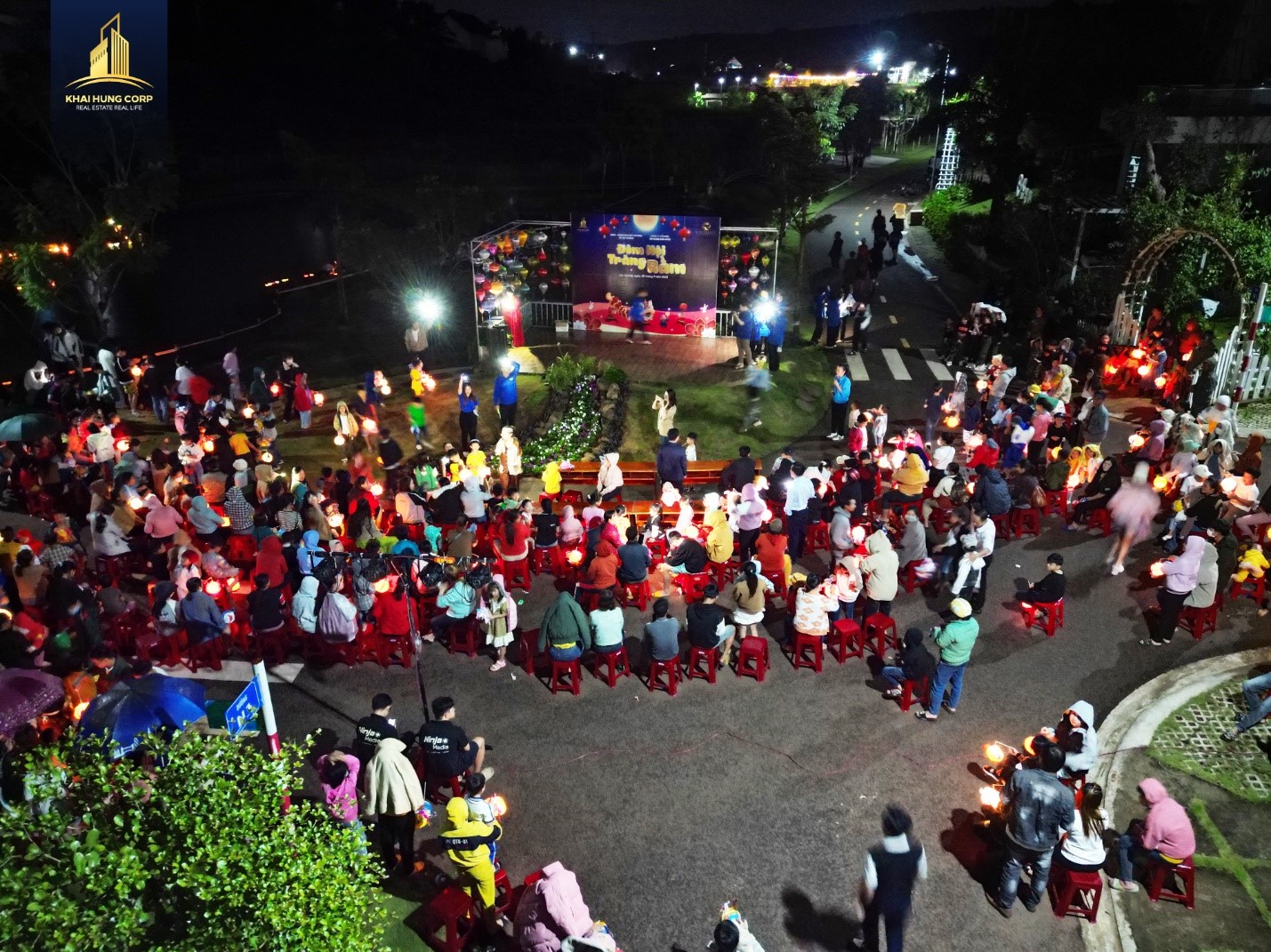 Chương trình Đêm hội Trăng rằm diễn ra tại Khu nghỉ dưỡng Sun Valley đón hơn 300 em thiếu nhi đến vui chơi.